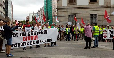 17-07-05 ProtestaAutobusesMetalPontevedra06.jpg
